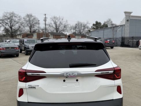 Used 2023 Kia Seltos S image 6