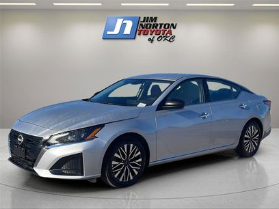 Used 2024 Nissan Altima 2.5 SV