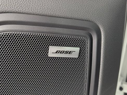 New 2026 Porsche Macan Turbo AWD/4WD image 28