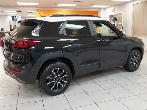 New 2026 Chevrolet TrailBlazer ACTIV w/ Convenience Package FWD image 11
