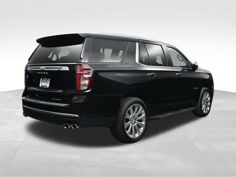 Used 2021 Chevrolet Tahoe Premier w/ Premium Package AWD/4WD image 5