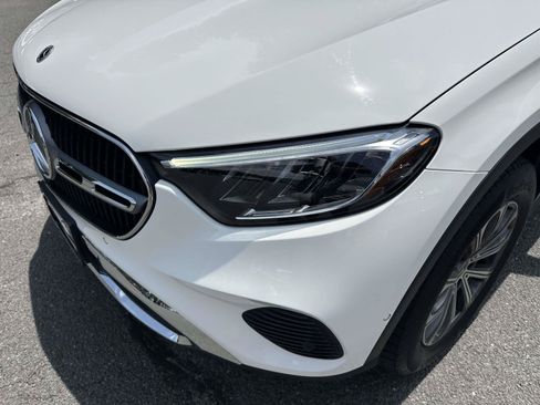 Used 2024 Mercedes-Benz GLC 300 4MATIC image 7
