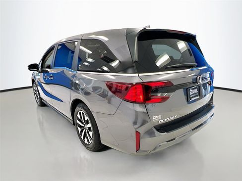 New 2026 Honda Odyssey EX-L image 10