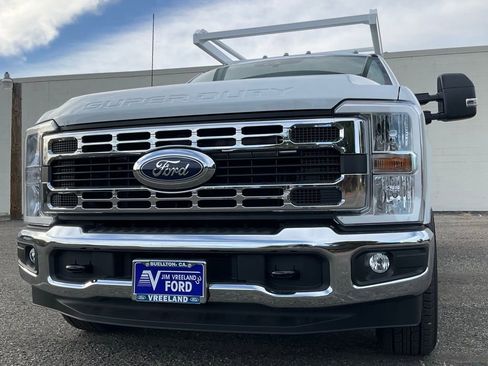 New 2025 Ford F350 XL w/ XL Chrome Package image 67
