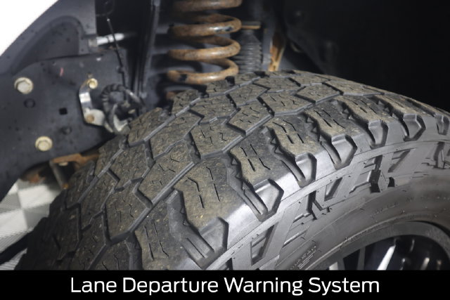 Used 2022 Ford F350 Platinum w/ Tremor Off-Road Package AWD/4WD image 28
