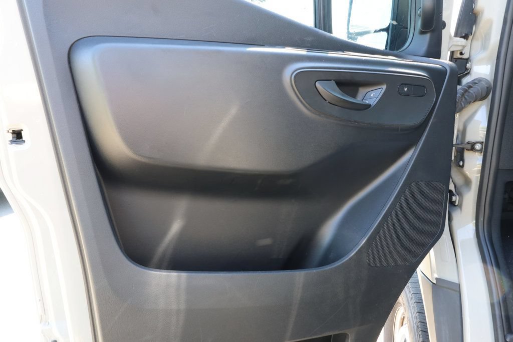 Used 2024 Mercedes-Benz Sprinter 2500 image 10
