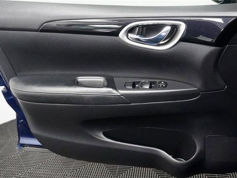 Used 2016 Nissan Sentra SV w/ Style Package image 33