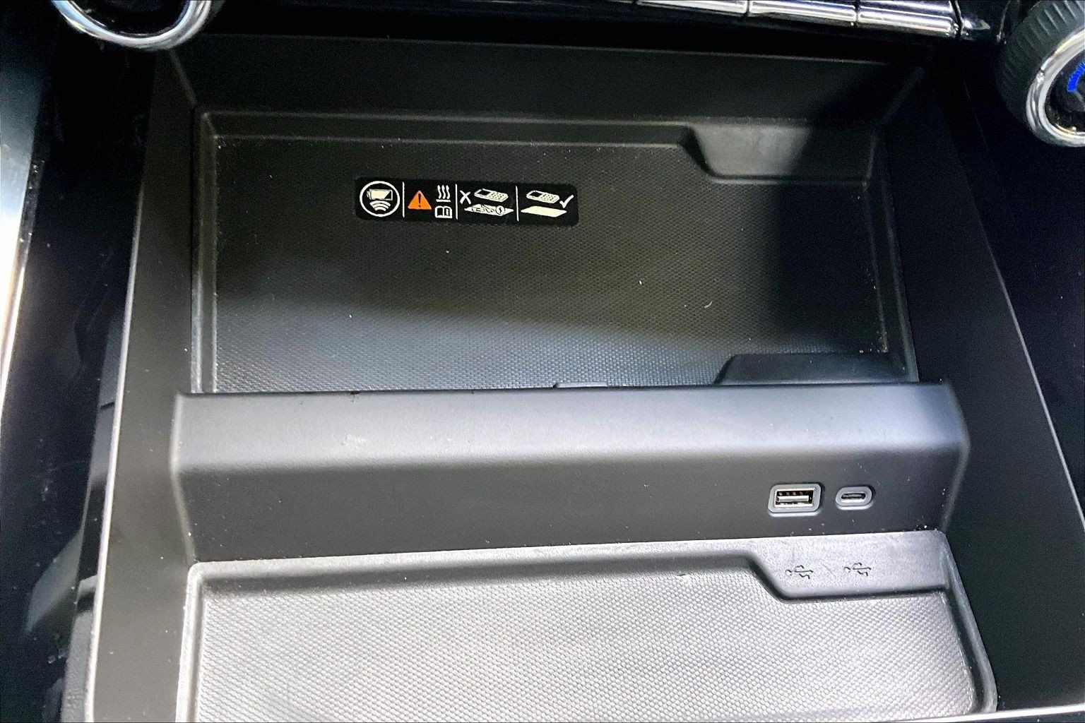 Used 2025 Chevrolet Tahoe LT RWD image 17