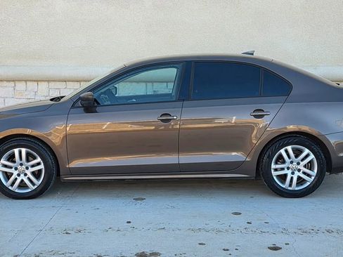 Used 2015 Volkswagen Jetta S w/ Welcome Package image 5