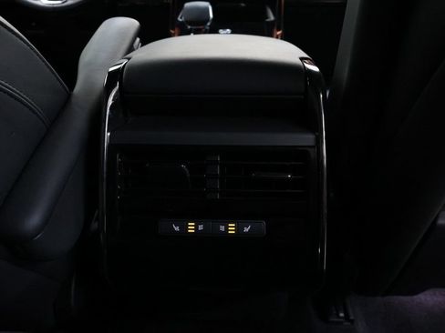 Used 2024 Land Rover Range Rover Sport SE AWD/4WD image 79