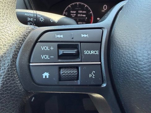 Used 2024 Honda CR-V EX image 12