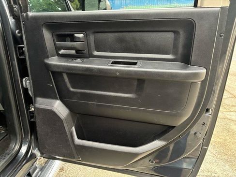 Used 2014 RAM 2500 Tradesman w/ Chrome Appearance Group AWD/4WD image 27
