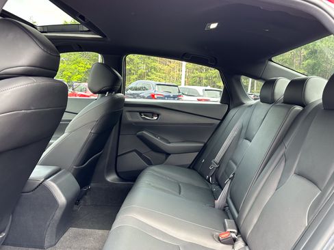 Used 2024 Honda Accord Sport image 9