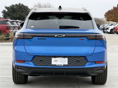 New 2026 Chevrolet Equinox EV RS image 5