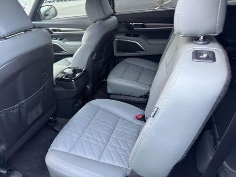 Used 2024 Kia Telluride EX X-Line image 8