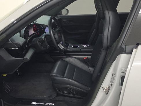 Used 2023 Porsche Taycan GTS image 2