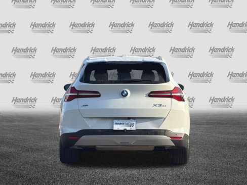 Used 2025 BMW X3 xDrive30i w/ Premium Package image 6