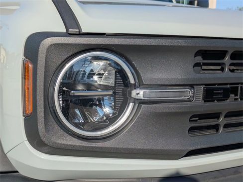 Used 2022 Ford Bronco 4-Door image 34