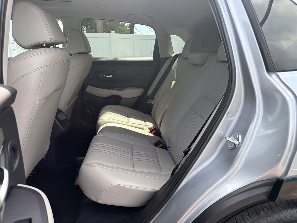 Used 2026 Honda HR-V EX-L image 25