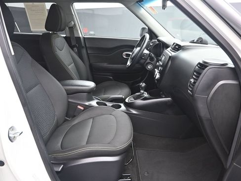 Used 2016 Kia Soul + w/ Designer's Package FWD image 34