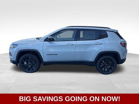 New 2026 Jeep Compass Latitude AWD/4WD image 7