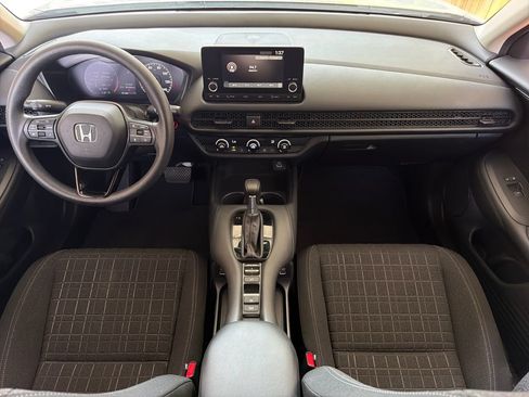 Used 2023 Honda HR-V LX image 21