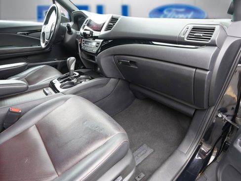 Used 2019 Honda Ridgeline Black Edition image 22