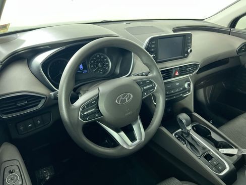 Used 2020 Hyundai Santa Fe SE image 28