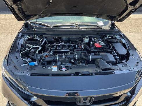 Used 2019 Honda Accord EX image 22