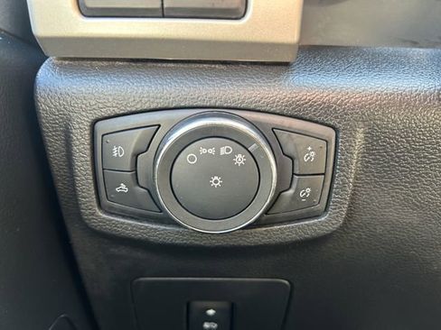Used 2016 Ford F150 Lariat AWD/4WD image 28