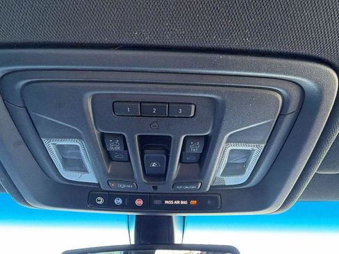 Certified 2019 Chevrolet Silverado 1500 High Country image 26