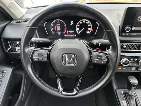 Used 2022 Honda Civic EX image 16