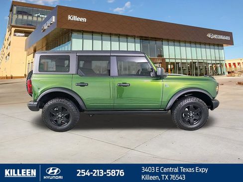 Used 2024 Ford Bronco Black Diamond AWD/4WD image 9
