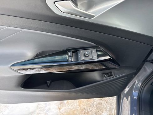 Used 2023 Volkswagen ID.4 Pro S image 20