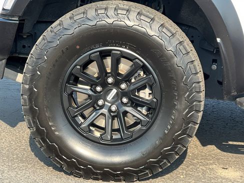 Used 2024 Ford F150 Raptor AWD/4WD image 27