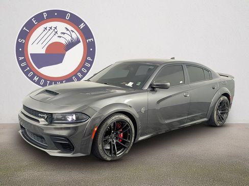 Used 2022 Dodge Charger SRT Hellcat w/ Harman/Kardon Audio Group RWD image 1
