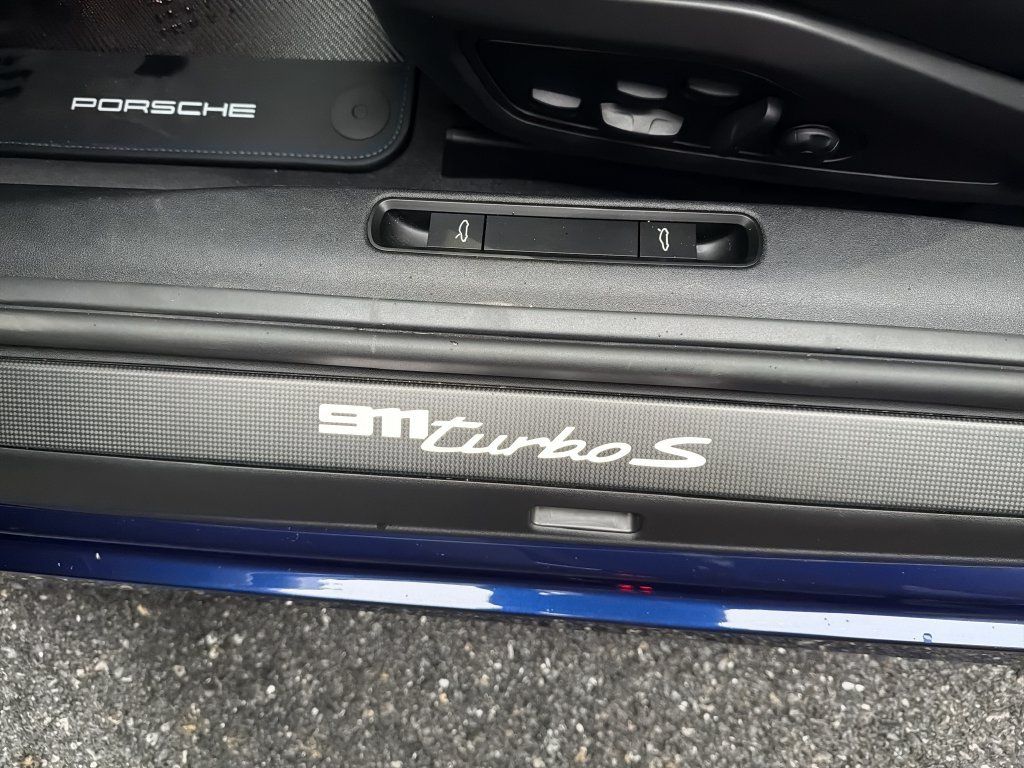 Certified 2025 Porsche 911 Turbo S AWD/4WD image 22