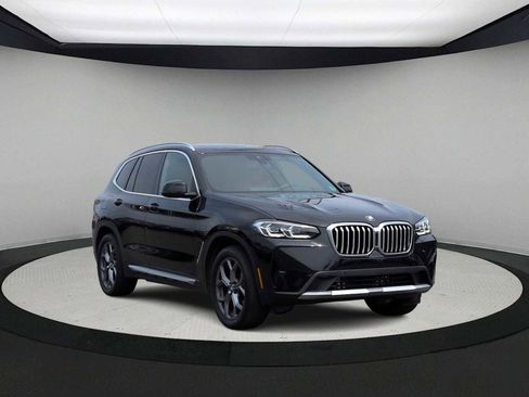Used 2023 BMW X3 xDrive30i w/ Premium Package AWD/4WD image 2