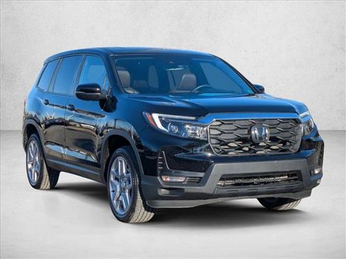 Certified 2025 Honda Passport EX-L image 3