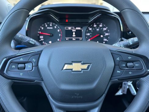 New 2026 Chevrolet Trax LS w/ LS Convenience Package FWD image 24