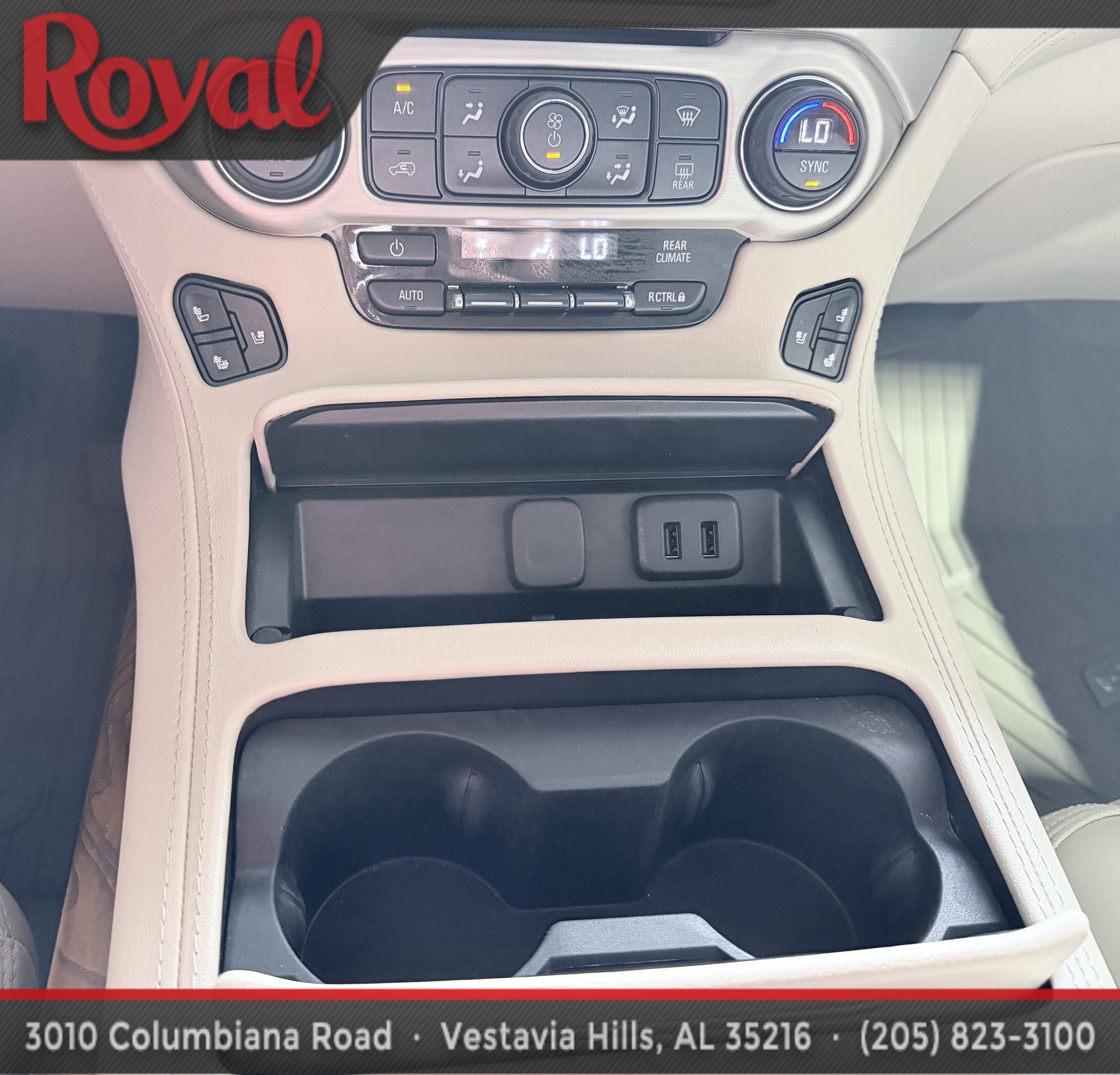 Used 2020 GMC Yukon Denali w/ Denali Ultimate Package AWD/4WD image 28