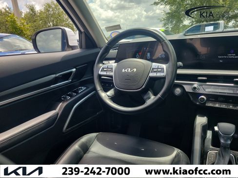 Certified 2023 Kia Telluride LX FWD image 19