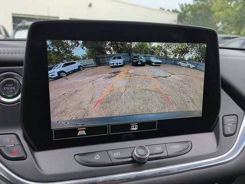 Used 2025 Chevrolet Blazer LT AWD/4WD image 7