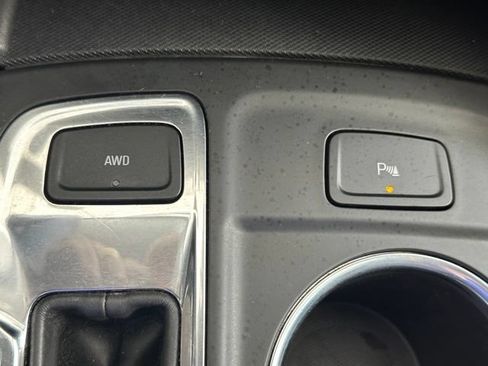 Used 2024 Chevrolet Equinox LT AWD/4WD image 34