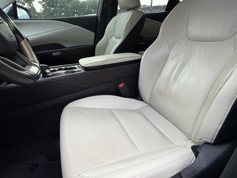 Certified 2024 Lexus RX 350 Premium Plus w/ Convenience Package FWD image 16