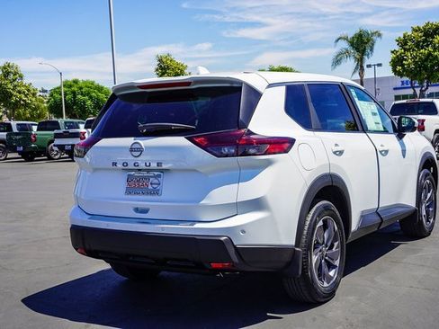 New 2026 Nissan Rogue SV image 7