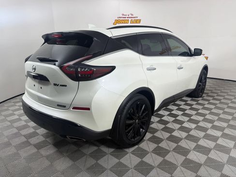 Used 2024 Nissan Murano SV w/ SV Midnight Edition Package image 6