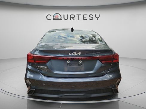 Certified 2024 Kia Forte LXS w/ LXS Technology Package FWD image 12