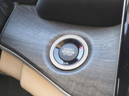 Used 2021 Jeep Grand Cherokee L Limited image 17