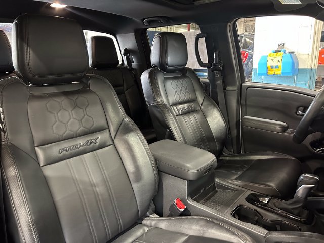 Used 2022 Nissan Frontier PRO-4X AWD/4WD image 41